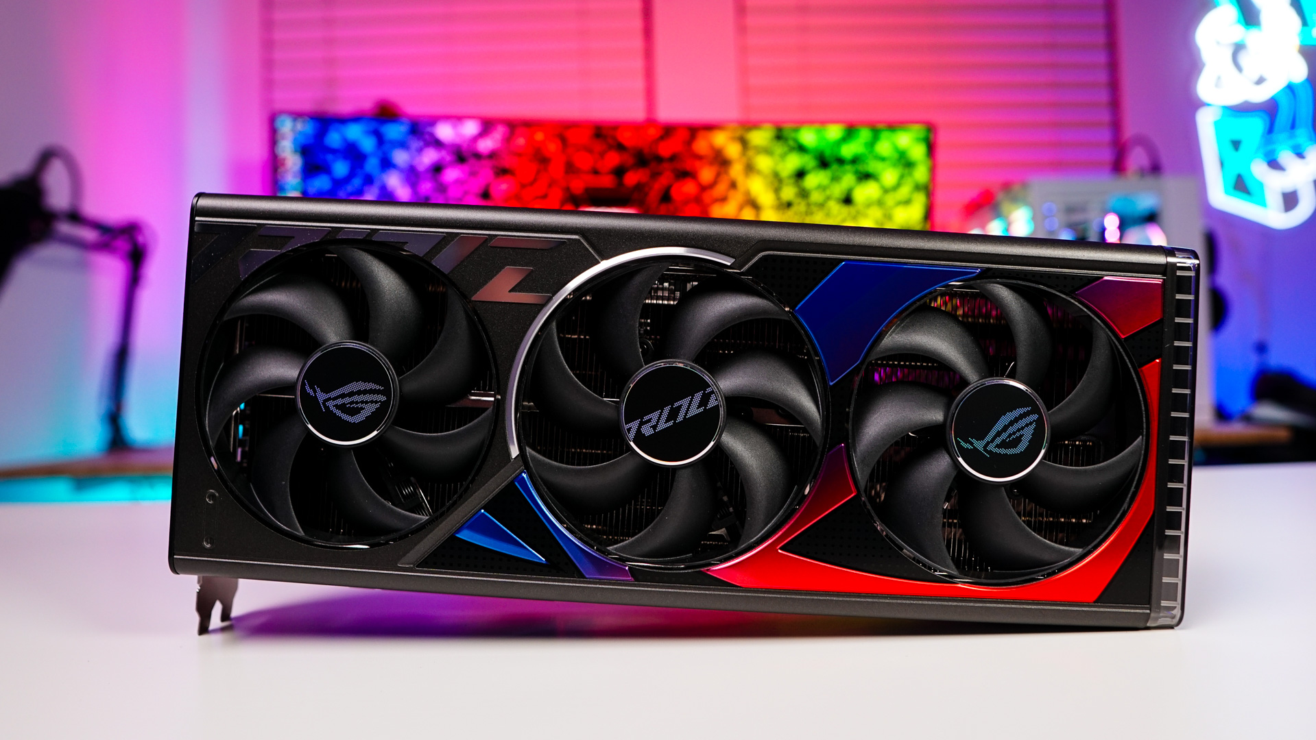 ASUS ROG Strix RTX 4080 Super OC Graphics Card