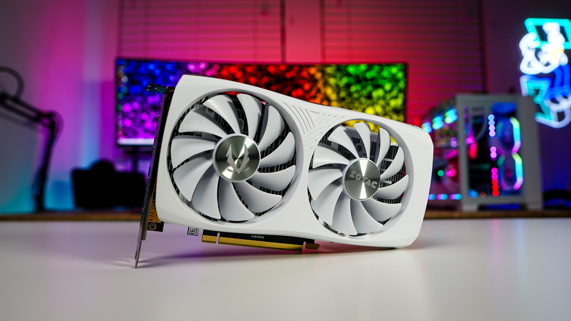 ZOTAC GAMING GeForce RTX 4060 Twin Edge OC White Edition Graphics Card